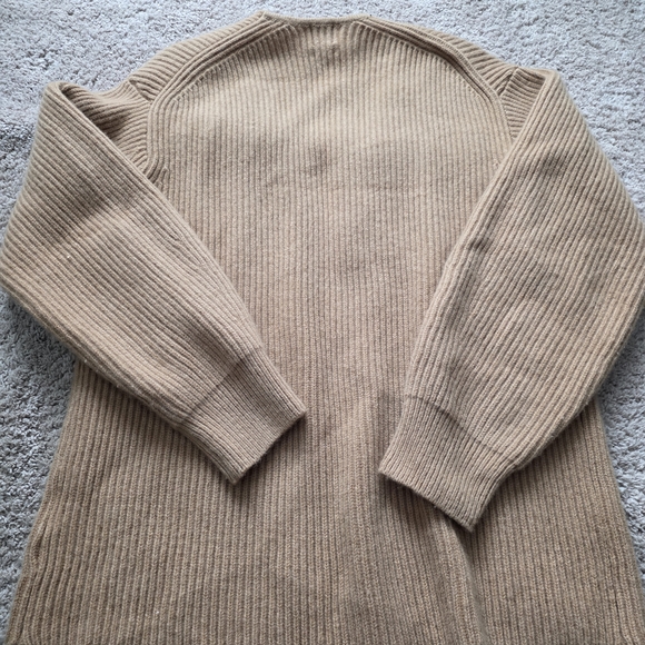 H&M Beige Wool Ribbed Sweater - Picture 9 of 10